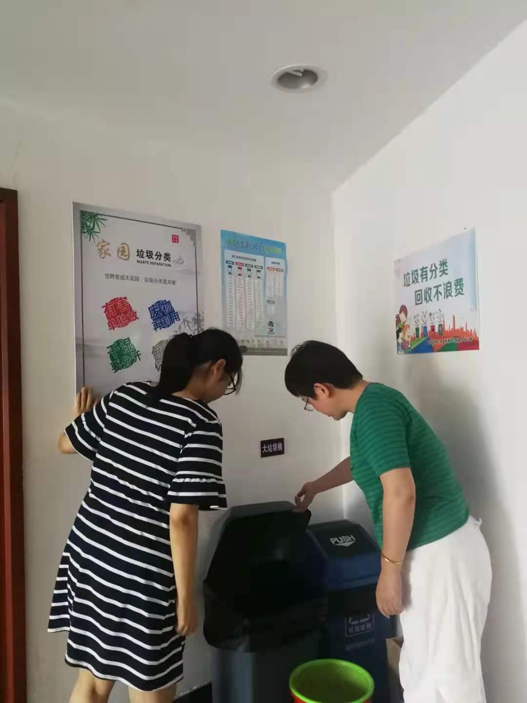 最新高价回收公积金卡联系方式方法分析(最方便真实的象山公积金回收本金是什么意思?方法)